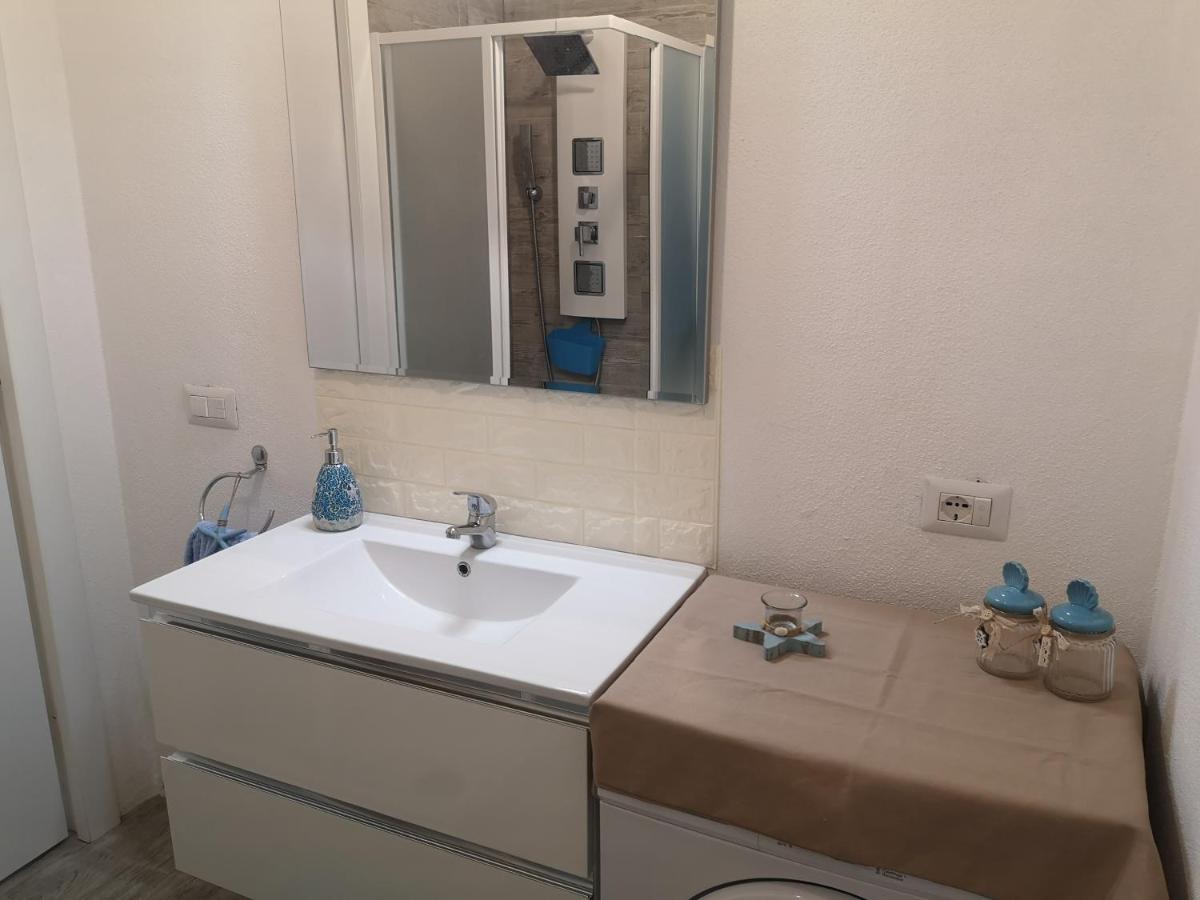La Conchiglia Daire SantʼAntìoco Dış mekan fotoğraf